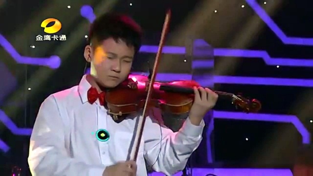 罗维 - 再回首 (中国新声代 14/07/19 Live)