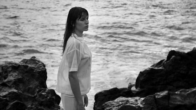 Sofie Winterson - River