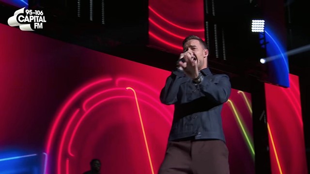 Liam Payne - Stack It Up (Live At Capital's Jingle Bell Ball 2019/12/08)