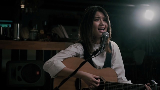 黄妍 - 笑容迷路了