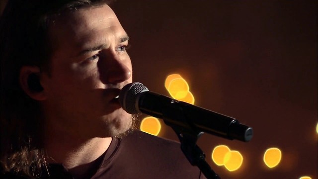 Morgan Wallen - Chasin' You (Live From CMT Music Awards 2020)