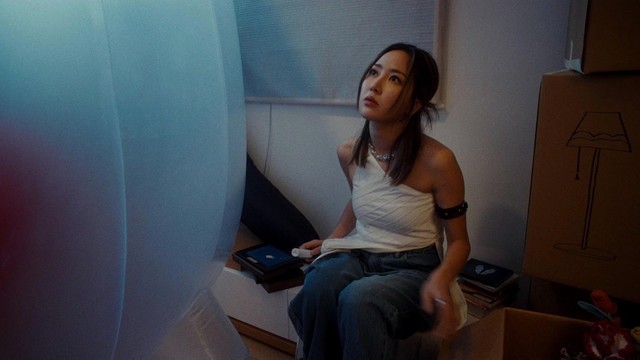 Kiri T - 哀伤和爱上算不算同音字