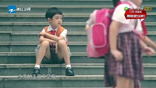 焉栩嘉 - 听妈妈的话 (燃烧吧少年 第1期)