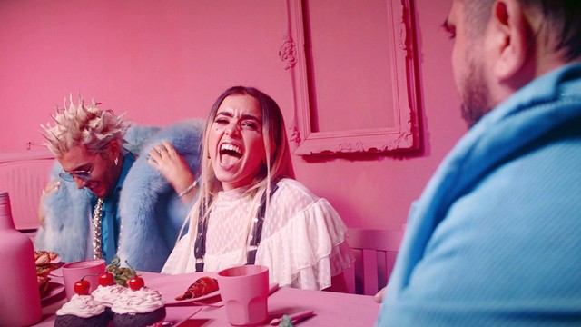 Lady Ant - Chico Bueno(feat. REYDEL)