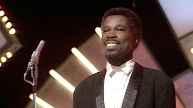 Billy Ocean - Love Is Forever (Wogan 1987) (Live)