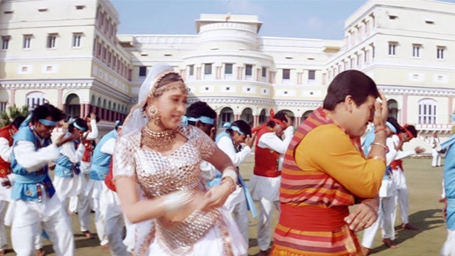 Alka Yagnik - Dil Jaane Jigar Tujh Pe