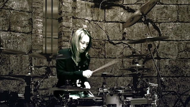 L'Arc〜en〜Ciel - New World