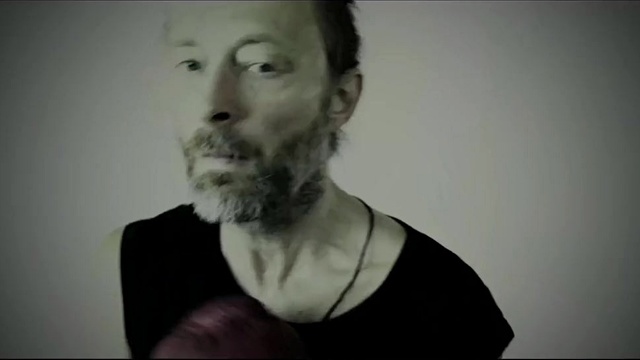 Thom Yorke - A Brain In A Bottle