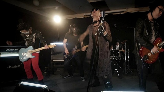 理想情人乐队 - Lonely