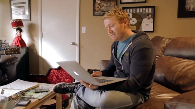 Kacey Musgraves - Round & Round with Kacey Musgraves: Songwriting (VEVO LIFT) (Live)