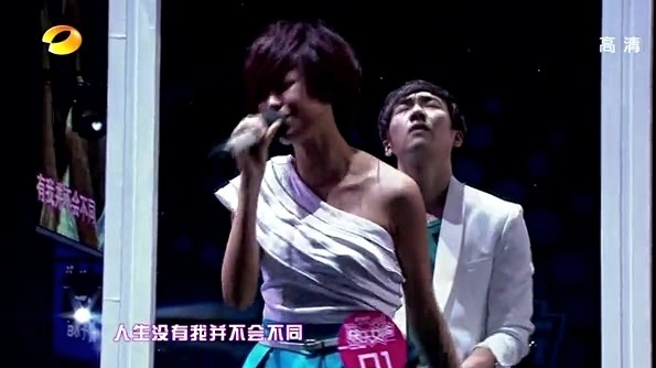 喻佳丽 - 当爱已成往事 (快女现场110805)