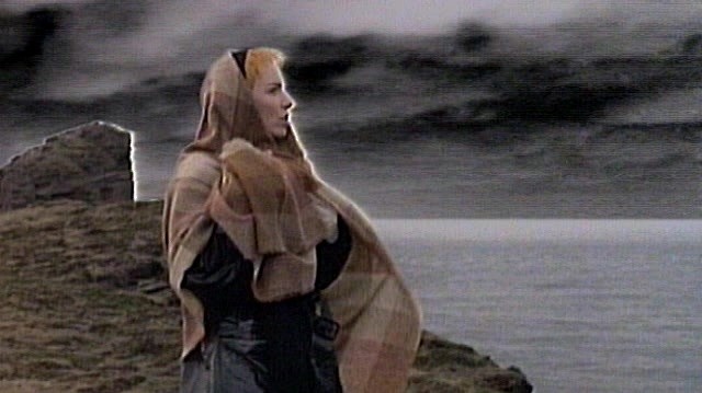 Eurythmics - Here Comes The Rain Again