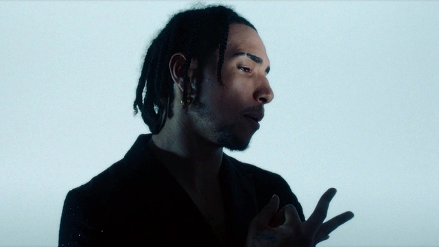 Laïoung - Fuori (Je so' pazz)