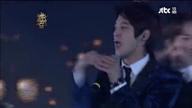 超新星 - 思念的日子里(MBC音乐中心 12/01/07 live) (Live)