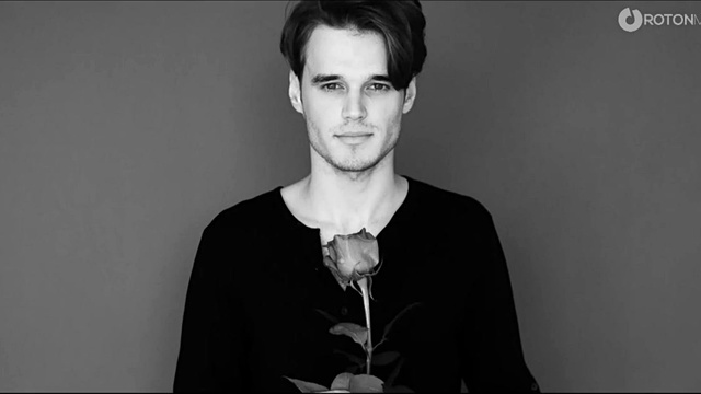 Mihai Traistariu - E Iarna Intre Noi