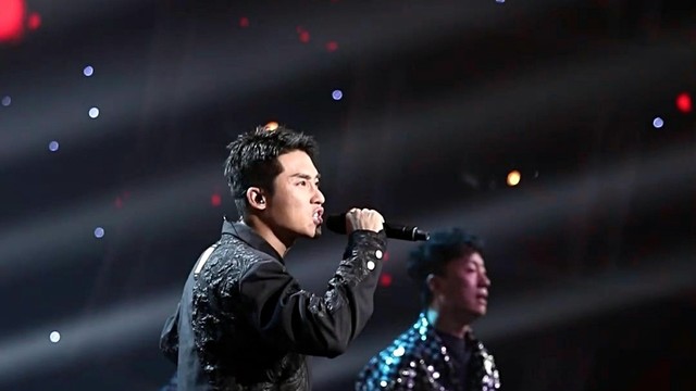 张赫 - 勇敢的心 (Live)