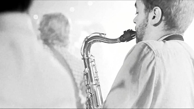 Jamie N Commons - Wash Me In The Water (Live)
