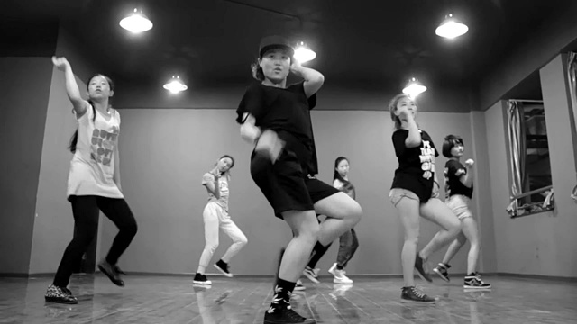 Camille Jones - Shotgon (舞蹈版)