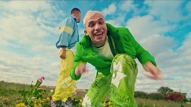 Roze Oficial - Apareciste tú (Official Video)