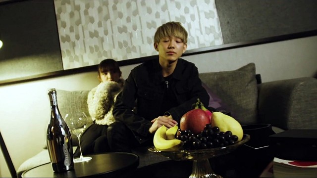 YOSHIKI EZAKI - sweet room (Prod. Yung Xansei & TEEZR)