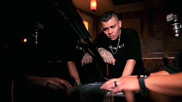 Álzate - Ya Me Cansé (Acústico)