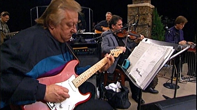 Country's Family Reunion - Life's Railway To Heaven (Live / 1997)