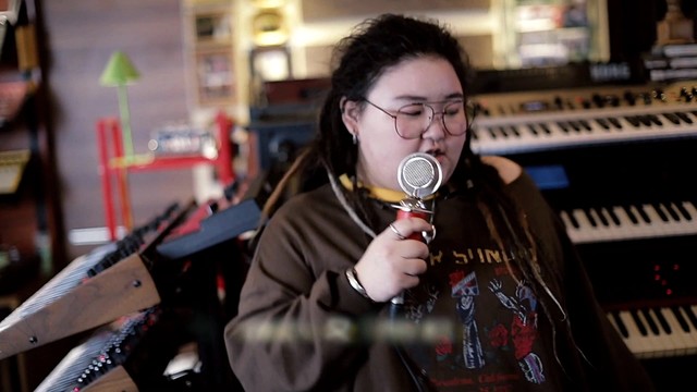 1022女声 - 下个路口见 (翻唱版)