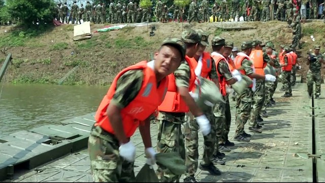 仇韬兀 - 雨中的你