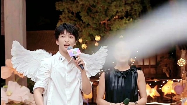 容祖儿 - 挥着翅膀的女孩 + 我的骄傲 (我们好极了歌会)