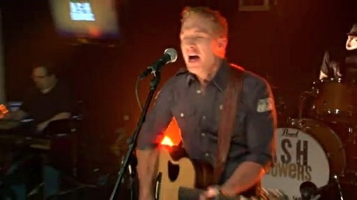 Ash Bowers - Ain't No Stopping Her Now (Live at Tuniverse) (Live)