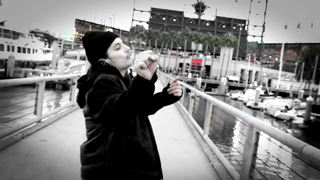 Roach Gigz - One (Go Giants 2012)