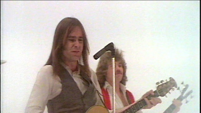 Status Quo - Someone Show Me Home