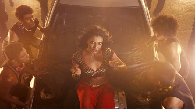 Priya Hemesh - Pondicherry Vazhiyela (From