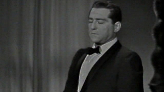 Robert Merrill - Leoncavallo: Vesti La Giubba (Live On The Ed Sullivan Show, June 14, 1959)