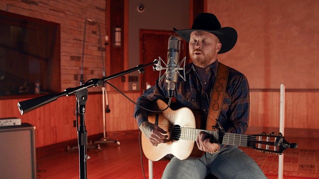 Cody Johnson - Whoever's in New England (Acoustic)