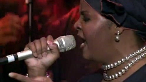 Donald Lawrence & The Tri-City Singers - Encourage Yourself