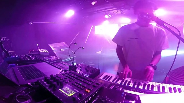 tofubeats - I Believe in You (Live At TB&CF transition mix)(Live At RUN RELEASE PARTY in SUNHALL Osaka)