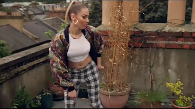 Little Nikki - Right Before My Eyes