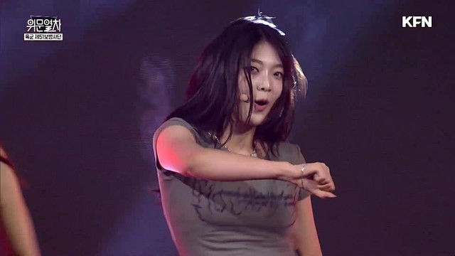 EVERGLOW - Supernova (Live)