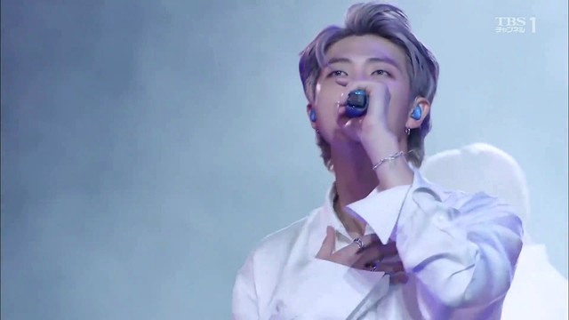 BTS - BTS 日本大阪 MAGIC SHOP P1 (Live)