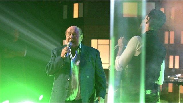 Leo Dan - No Existe una Ley (Live)