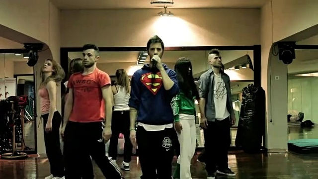 Nikos Ganos - Last Summer 练习版