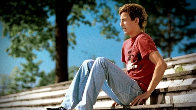 Kjartan Salvesen - Standing Tall