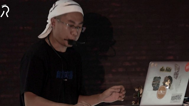 Howie Lee - Rebuild ([Plug It In] S2 ep1)