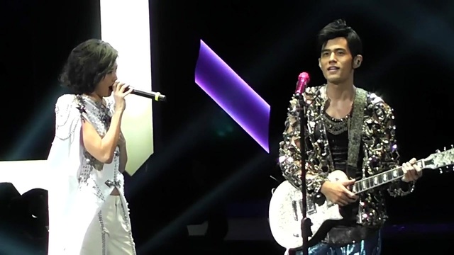 周杰伦 - 遇见 ( 魔天伦世界巡回演唱会台北站 2013/09/06)