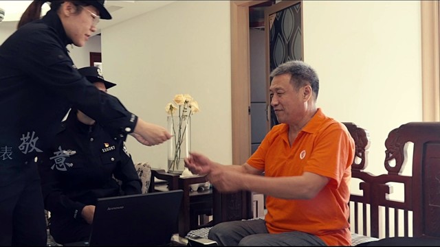 曾彭飚 - 辅警哥