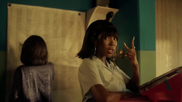 Veeiye - Enter My Head