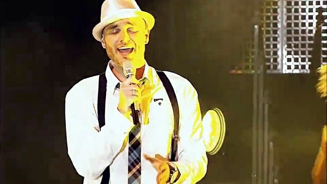 Takács Nikolas - A zene kiser majd az uton