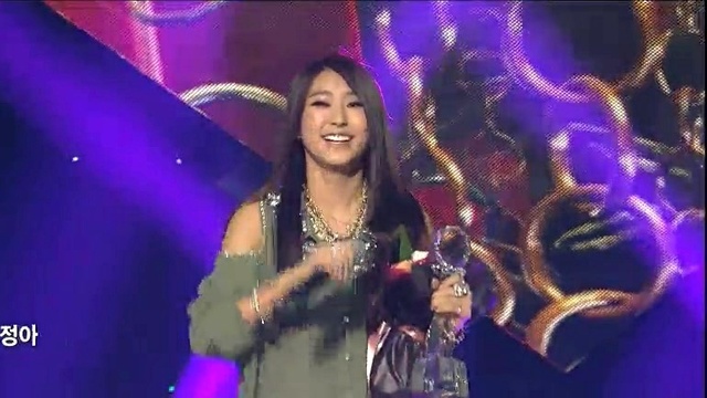 SISTAR19 - 一位受赏 KBS音乐银行现场版 13/03/01 (Live)