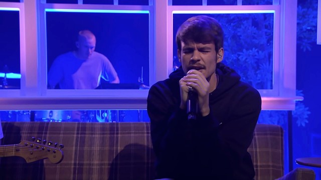 Rex Orange County - 10/10 (Live From The Tonight Show Starring Jimmy Fallon)